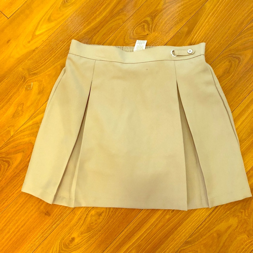 Girls uniform skirt